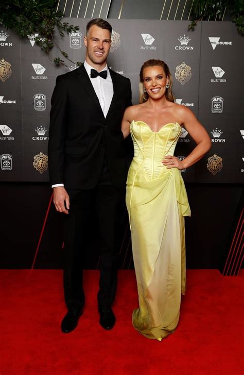 Brownlow Red Carpet Best Dressed Pictures From Medal Count The