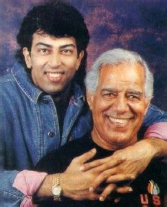 Vindu Dara Singh family, childhood photos | Celebrity family wiki