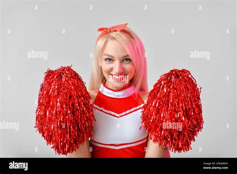 Blonde Cheerleaderin Fotos Und Bildmaterial In Hoher Aufl Sung Alamy