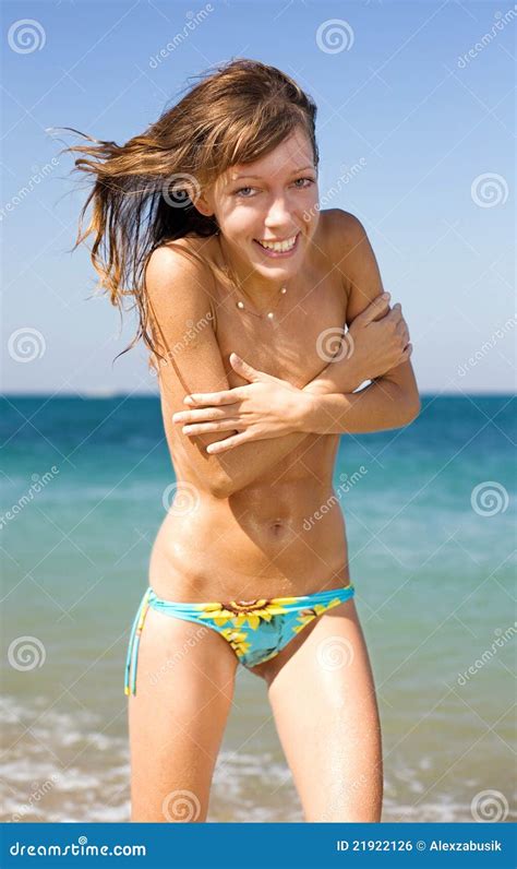 Amikor Szállítás katasztrófa naked bosom women beach download Történész