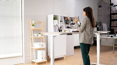 Maximize Podcasting Efficiency with Ergonomic Standing Desks ...