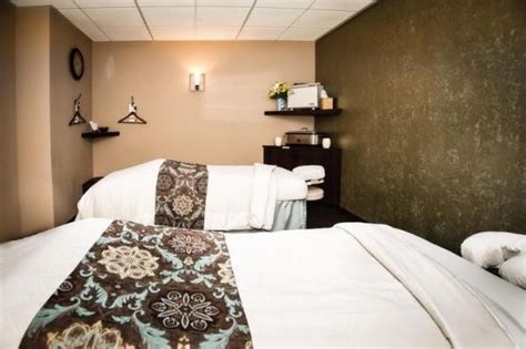 Massage Heights Body Face Retreat Alamo Heights Find Deals With The Spa And Wellness T