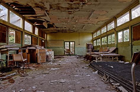 Abandoned Hospital in Coleshill, nr Birmingham – rozenek.com