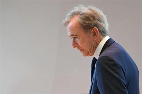 Adieu Bolloré Bonjour Arnault Paris Match Dun Milliardaire à Lautre