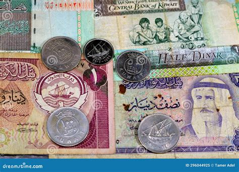 Kuwaiti Money In A Counting Machine Stock Photo Cartoondealer