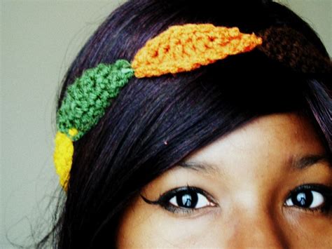 The Crocheted Leaf Headband Tutorial Here Headband Tutorial Crochet Headband Crochet Blog