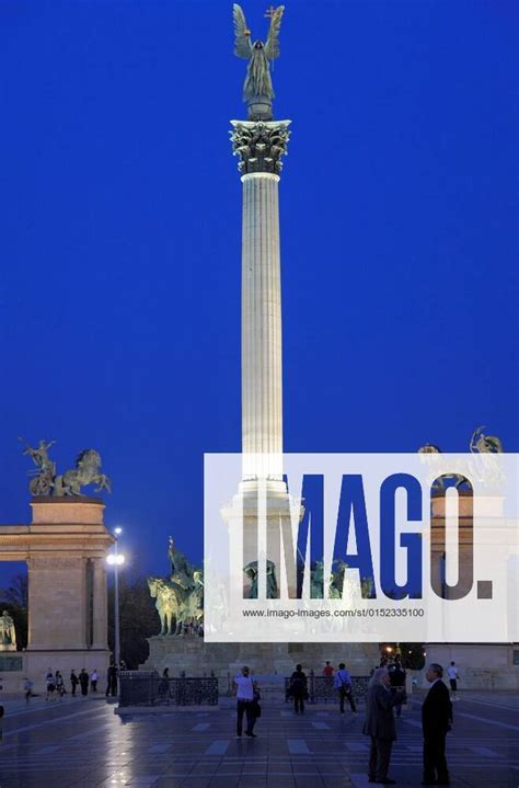 Hungary Budapest Heroes Square Millenary Monument Xagefotostockx