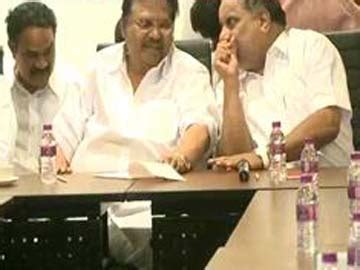 Mudragada Meets Kapu Leaders