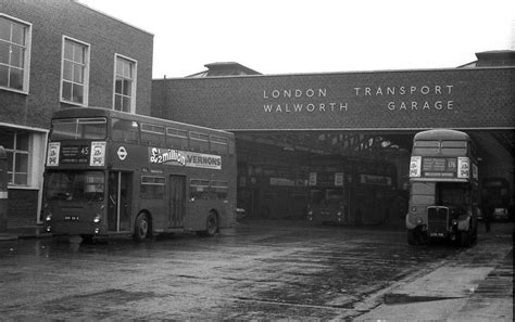 Walworth Garage An RT And A DM Stand Outside WL Garage Ear Flickr