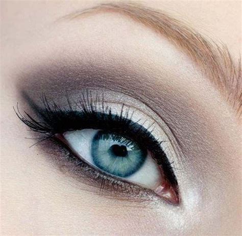 The Best Eyeshadow For Blue Eyes Grey Eye Makeup Eyeshadow For Blue Eyes Best Eyeshadow