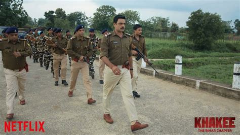 Khakee: The Bihar Chapter Review: These Cops Make For a Gripping Watch ...