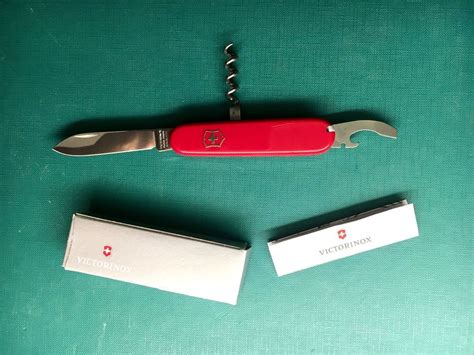 Victorinox Waiter Werbe Taschenmesser Rot Kaufen Auf Ricardo