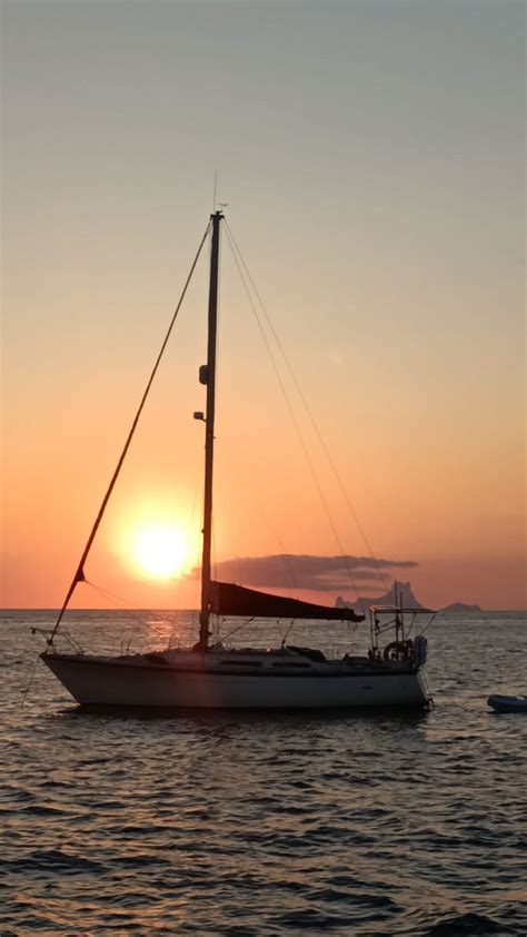 Navega En Velero Y Descubre Ibiza Formentera Desde El Mar