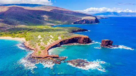 Many Beaches In Hawaii Hold A Colorful Secret