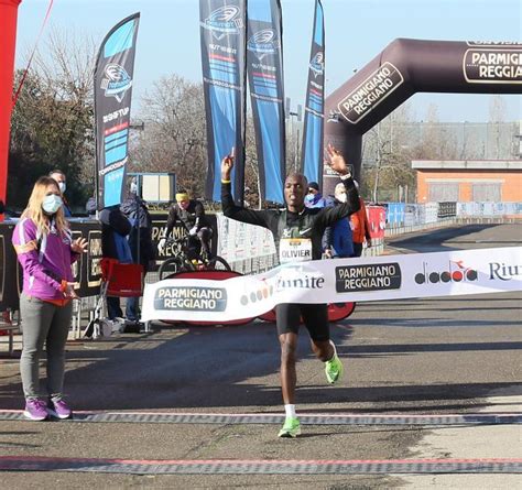 Torna Finalmente In Centro Storico La Maratona Di Reggio 2021 Gazzetta