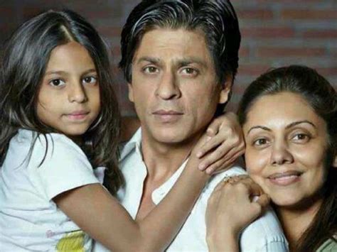 27 Pictures Which Define Shah Rukh Khan And Gauri Khans Eternal