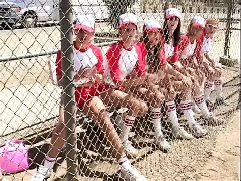 Blonde Beauty Rubs Her Pussy While Kissing Her Hot Girlfriend XHamster