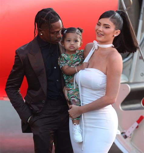 Photo Travis Scott Avec Sa Compagne Kylie Jenner Et Sa Fille Stormi