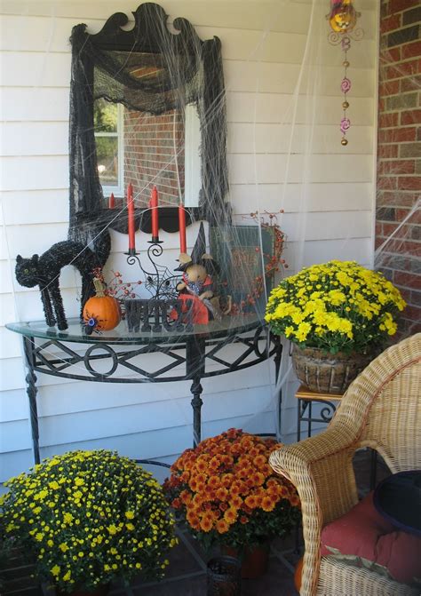 21 Rosemary Lane Decorating The Front Porch For Halloweena Witchs