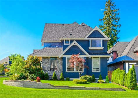 30 Houses With A Blue Exterior Photos All Types Of Blue House Exterior Blue Beach House