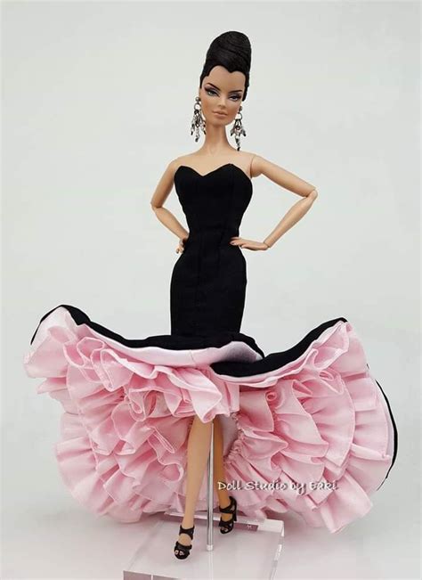 Pin Di Ratna Kamala Su Barbie Fashion