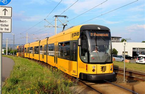 DVB 2822 (Bombardier 2004; NGTD 12 DD) | Altnossener Str., 0… | Flickr