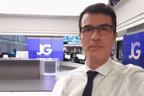 Demitido Da Globo Jornalista Faz Desabafo Nas Redes Sociais News Brazil