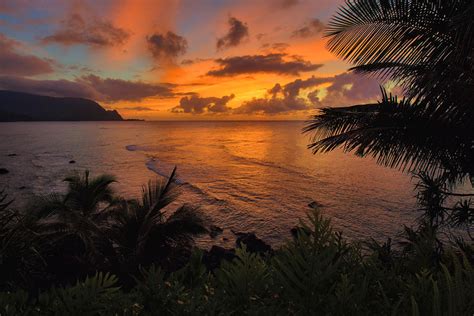 Sunset Over Hanalei Bay Photograph by Stephen Vecchiotti - Pixels