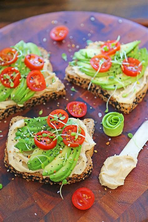 5 Minute Hummus Avocado Toast Yemek Tarifi Çörek Pasta