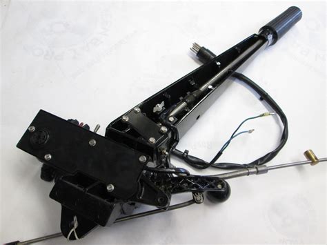 12022a28 Mercury Mariner 75 90 Hp 3 Cyl Outboard Steering Tiller Handle