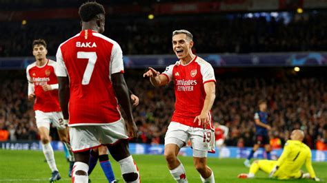 Arsenal Brush Aside Sevilla As Trossard Saka Sparkle The Daily Star