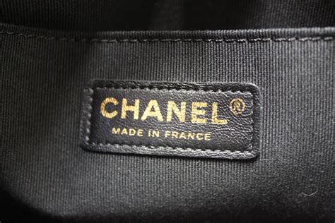 Authentic Chanel Black Lambskin Quilted Crush on Chains Hobo Bag