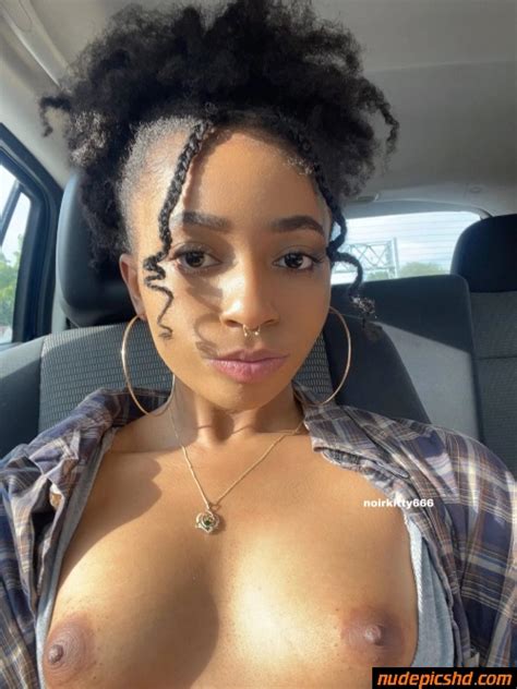 Could You Focus On Driving While U Rub On My Tits Nude Porn Photo