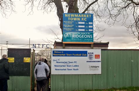 Football Grounds visited by Richard Bysouth: Newmarket Town FC