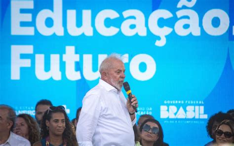 Lula Chama Bolsonaro De Ignorante Aloprado E Maluco Em Reduto