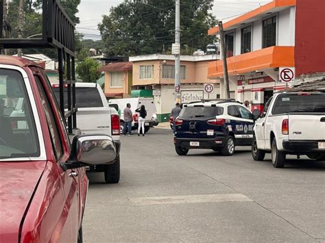 El Heraldo De Tuxpan Asesinan A Hombre A Balazos Cuando Caminaba