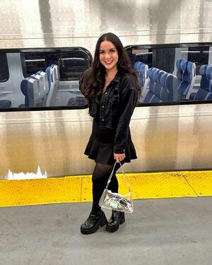 Obviously Queen Leaked Nude Photos And Videos