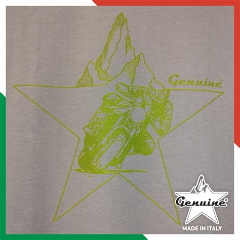 T Shirt Genuine Modello Naked Colore Grigio Perla E Giallo Verde Fluo