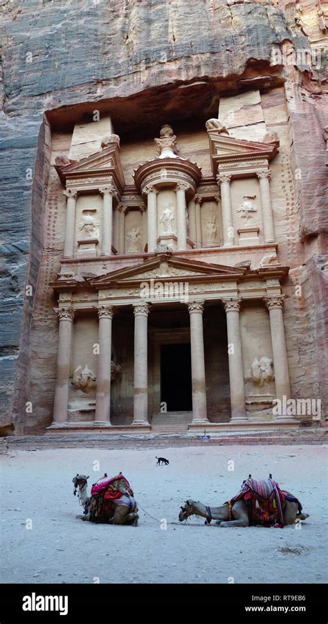 Petra In Jordan Cave City Treasury Stock Photo Alamy