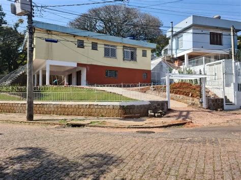 Casa Na Rua Engenheiro Leovigildo Paiva Santa Tereza Em Porto