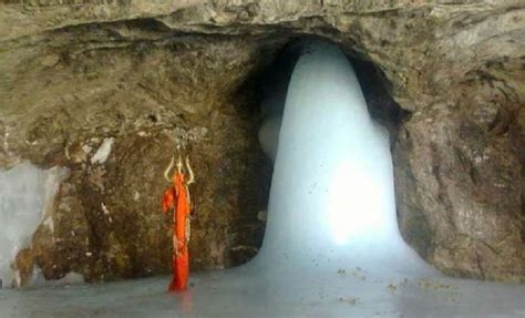 Holy Amarnath Yatra Fresh Batches Of K Pilgrims Proceed To Cave