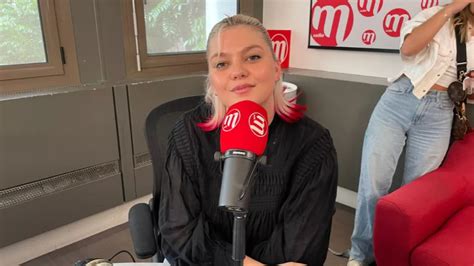 Louane D Voile Un Morceau In Dit Et Annonce Son Album