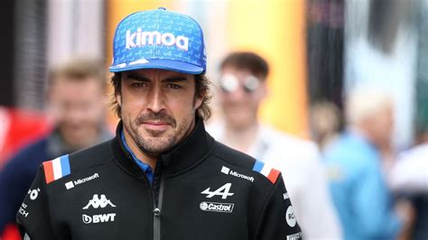 Fernando Alonso Es Protagonista La Reaparición De Alpine En Las Redes