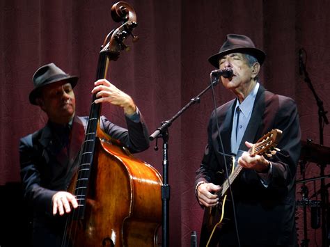 Evocative Photos: Final Leonard Cohen Concert – Dec 21, 2013 ...