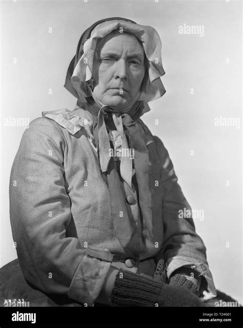 Sybil Thorndike Black And White Stock Photos And Images Alamy