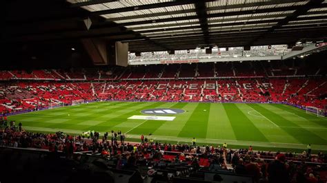 The Future of Old Trafford: Manchester United's Consultation Promise - Football Forge