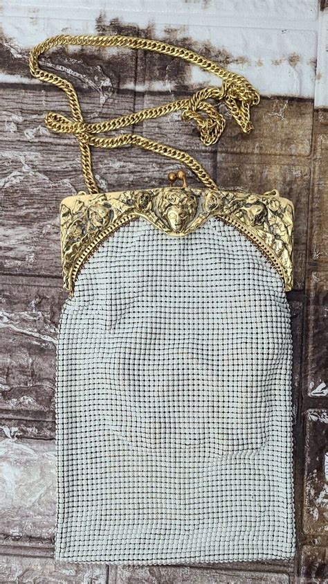 RARE Vintage WHITING And DAVIS Enamel White Mesh Bag Gem