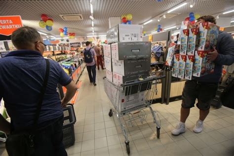 Nowy Lidl w Katowicach otwarty ZDJĘCIA GAZETKA Kupowano po kilka