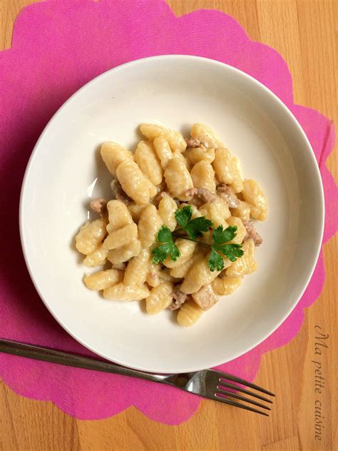 Gnocchi Di Semola Con Robiola Salsiccia E Porcini Ma Petite Cuisine