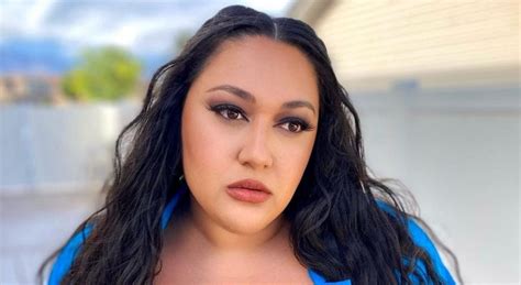 Day Fiancé Alum Kalani Faagata Shines Bright In Latest Lingerie Image Soap Opera Spy